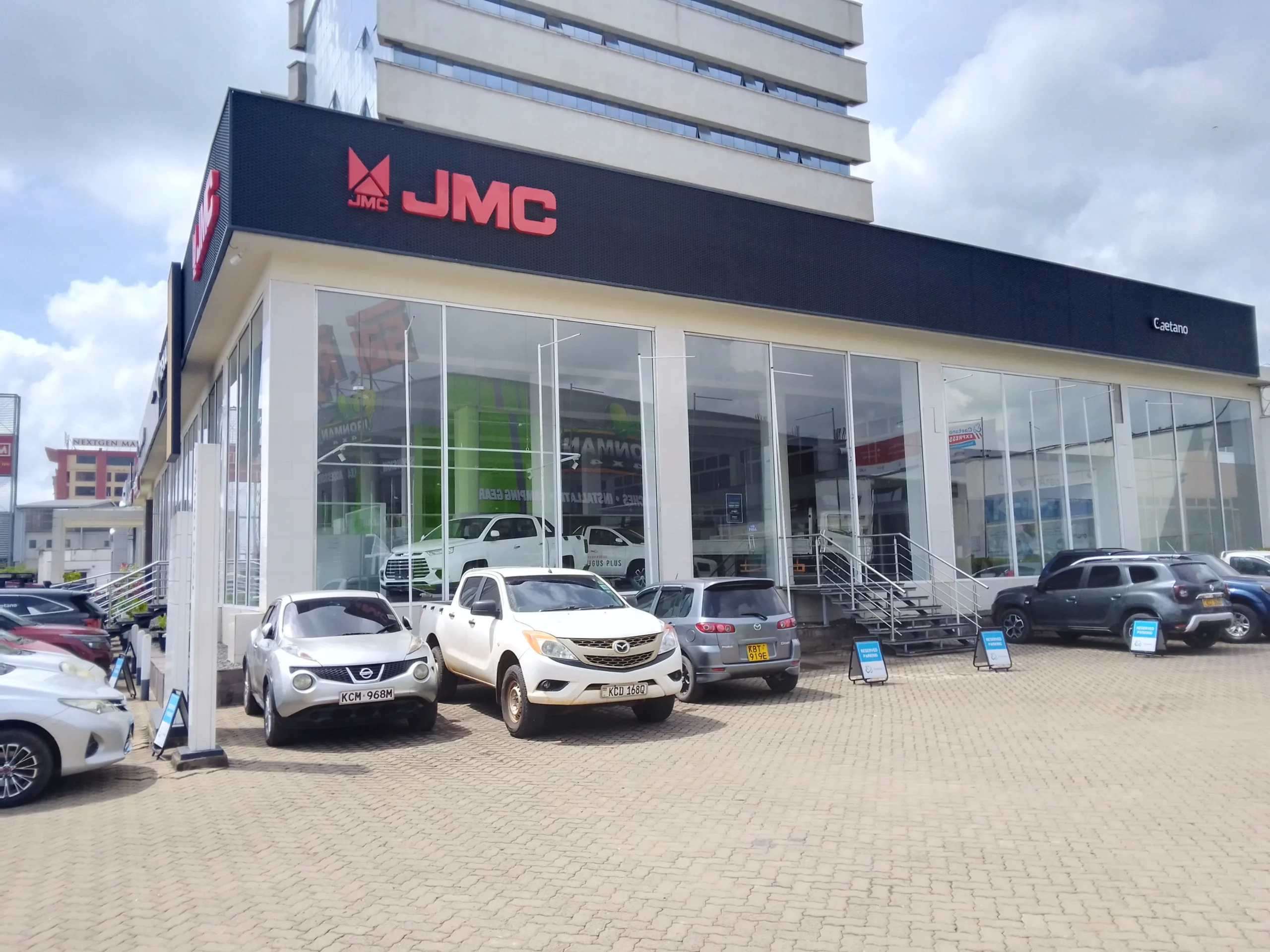 SHOWROOM JMC